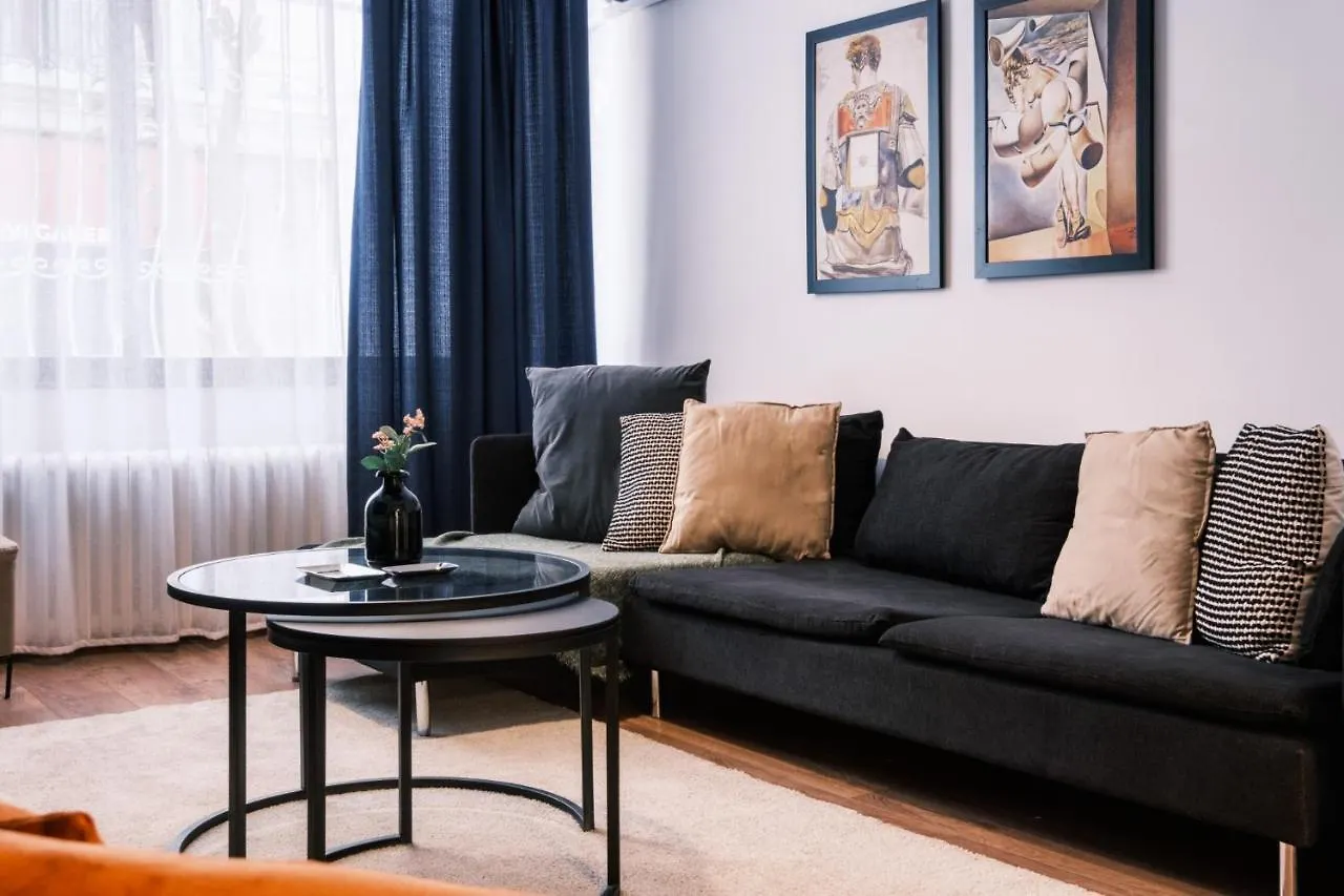 Flat With Closed Balcony 5 Min To Citys Nisantasi Provincia di Provincia di Istanbul 0*,  Turchia